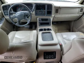 2005 Chevrolet Suburban LS with VIN 3GNFK16Z25G116407, listed as a Copart auction lot 78077974 with 298,025 mi miles and Salvage Title. Bid and sale history available at carsss.com. Image 8.