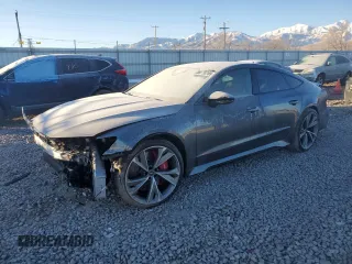 2021 Audi RS 7 z VIN WUAPCBF29MN906928, wystawiony jako Copart lot #88170785 z przebiegiem 22 210 mil mil oraz Szkody całkowita. Historia ofert i sprzedaży dostępna na DreamBid. Obrazek 1.