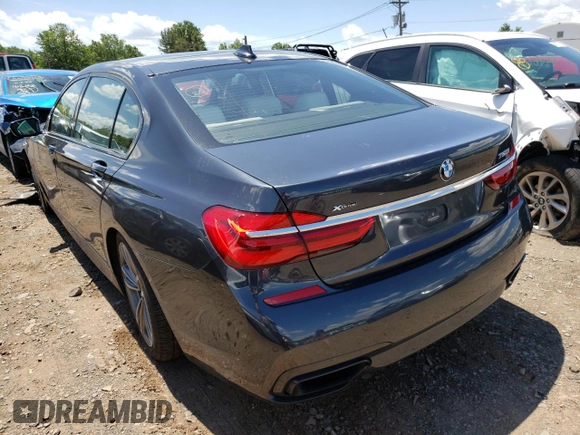 2016 BMW 7 Series 750i xDrive with VIN WBA7F2C58GG416649, listed as a Copart auction lot 48252162 with 32,845 mi miles. Bid and sale history available at carsss.com. Image 3.