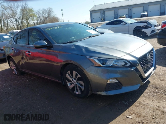 2019 Nissan Altima S z VIN 1N4BL4BV4KC187993, wystawiony jako IAAI lot #41972120 z przebiegiem 107 227 mil mil oraz . Historia ofert i sprzedaży dostępna na DreamBid. Obrazek 1.