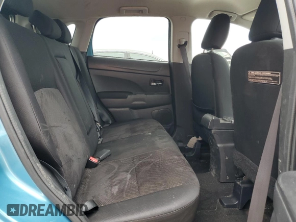 2014 Mitsubishi Outlander SE z VIN 4A4AP4AU2EE020696, wystawiony jako Copart lot #59438435 z przebiegiem Nie podano mil oraz Szkoda całkowita • Salvage title. Historia ofert i sprzedaży dostępna na DreamBid. Obrazek 11.