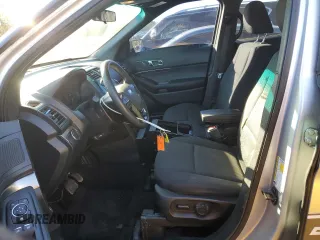 2016 Ford Utility Police Interceptor with VIN 1FM5K8AR7GGA78431, listed as a Copart auction lot 81183004 with 86,080 mi miles and Salvage Title. Bid and sale history available at carsss.com. Image 7.