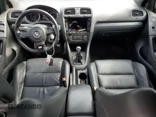 2013 Volkswagen Golf с VIN WVWPF7AJ1DW077881, выставлен на аукционе Copart как лот 71592774 с пробегом 132 086 миль миль и Списание • Salvage title. История ставок и продаж доступна на DreamBid. Изображение 8.