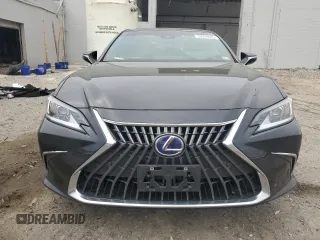 2022 Lexus ES 300h z VIN 58ADA1C16NU026003, wystawiony jako Copart lot #53938505 z przebiegiem 24 484 mil mil oraz Szkoda całkowita • Salvage title. Historia ofert i sprzedaży dostępna na DreamBid. Obrazek 5.