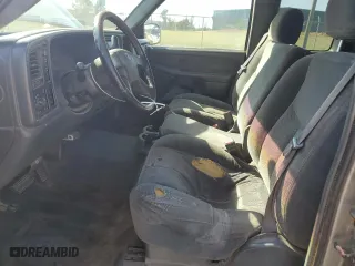2003 Chevrolet Silverado 1500 LS with VIN 2GCEK19T331105322, listed as a Copart auction lot 45475715 with 381,638 mi miles and Salvage Title. Bid and sale history available at carsss.com. Image 7.