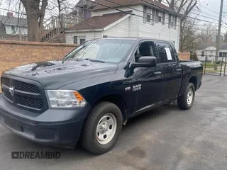 2016 Ram 1500 Tradesman z VIN 1C6RR7KT0GS103504, wystawiony jako Copart lot #58490245 z przebiegiem 145 516 mil mil oraz Czysty tytuł • Clean title. Historia ofert i sprzedaży dostępna na DreamBid. Obrazek 2.