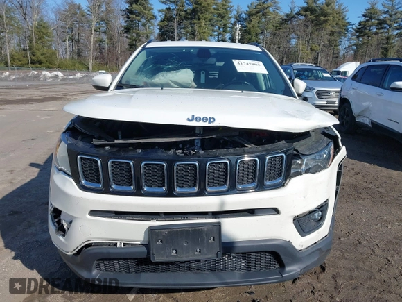 2020 Jeep Compass Latitude with VIN 3C4NJDBB0LT145359, listed as a IAAI auction lot 41747803 with 53,643 mi miles. Bid and sale history available at carsss.com. Image 12.