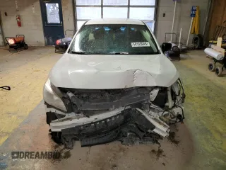 2017 Subaru Legacy z VIN 4S3BNAA62H3042134, wystawiony jako Copart lot #44143945 z przebiegiem 135 669 mil mil oraz Szkoda całkowita • Salvage title. Historia ofert i sprzedaży dostępna na DreamBid. Obrazek 5.