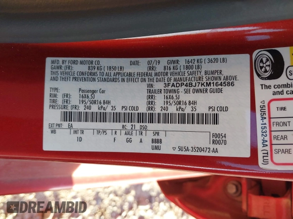 2019 Ford Fiesta SE with VIN 3FADP4BJ7KM164586, listed as a IAAI auction lot 41846381 with 67,929 mi miles. Bid and sale history available at carsss.com. Image 9.