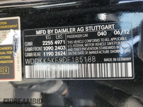 2013 Mercedes-Benz E 350 z VIN WDDKK5KF9DF185188, wystawiony jako Copart lot #52622995 z przebiegiem 89 391 mil mil oraz Szkoda całkowita • Salvage title. Historia ofert i sprzedaży dostępna na DreamBid. Obrazek 12.