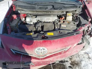 2014 Toyota Prius Two with VIN JTDZN3EUXEJ005908, listed as a IAAI auction lot 41335964 with 167,697 mi miles and . Bid and sale history available at DreamBid. Image 10.