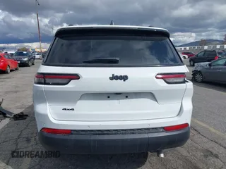 2023 Jeep Grand Cherokee Altitude z VIN 1C4RJKAG0P8855367, wystawiony jako IAAI lot #41788741 z przebiegiem 25 338 mil mil oraz . Historia ofert i sprzedaży dostępna na DreamBid. Obrazek 17.