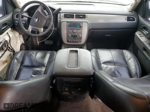 2011 Chevrolet Avalanche LT z VIN 3GNTKFE31BG213283, wystawiony jako Copart lot #48670295 z przebiegiem 142 371 mil mil oraz Szkoda całkowita • Salvage title. Historia ofert i sprzedaży dostępna na DreamBid. Obrazek 8.