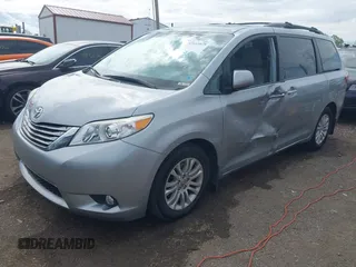 2017 Toyota Sienna XLE Auto Access Seat with VIN 5TDYZ3DC2HS845245, listed as a IAAI auction lot 42161078 with 154,418 mi miles and . Bid and sale history available at DreamBid. Image 17.
