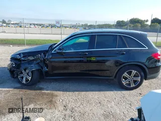 2018 Mercedes-Benz GLC 300 z VIN WDC0G4JB0JV029239, wystawiony jako IAAI lot #42050508 z przebiegiem 94 463 mil mil oraz . Historia ofert i sprzedaży dostępna na DreamBid. Obrazek 14.