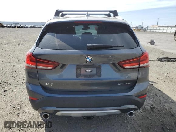 2021 BMW X1 xDrive28i with VIN WBXJG9C09M5U35384, listed as a Copart auction lot 53381575 with 46,736 mi miles and Salvage Title. Bid and sale history available at carsss.com. Image 6.