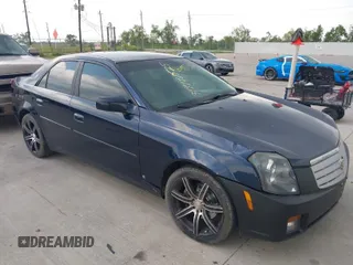 2007 Cadillac CTS with VIN 1G6DM57T870152236, listed as a IAAI auction lot 39997525 with 184,615 mi miles. Bid and sale history available at carsss.com. Image 1.
