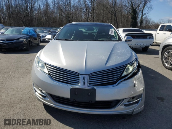 2013 Lincoln MKZ with VIN 3LN6L2J97DR801844, listed as a Copart auction lot 45958665 with 163,541 mi miles and Salvage Title. Bid and sale history available at DreamBid. Image 5.