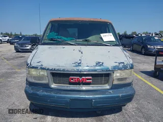 1998 GMC Safari z VIN 1GKDM19W7WB500418, wystawiony jako IAAI lot #42072710 z przebiegiem Nie podano mil oraz . Historia ofert i sprzedaży dostępna na DreamBid. Obrazek 6.