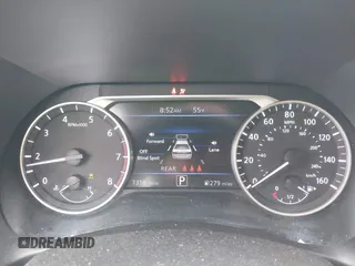 2024 Nissan Sentra SV with VIN 3N1AB8CV3RY229959, listed as a IAAI auction lot 42087589 with 7,316 mi miles and . Bid and sale history available at DreamBid. Image 7.