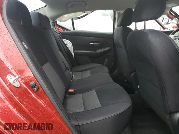 2020 Nissan Sentra SV z VIN 3N1AB8CV5LY306502, wystawiony jako Copart lot #56072765 z przebiegiem Nie podano mil oraz Szkoda całkowita • Salvage title. Historia ofert i sprzedaży dostępna na DreamBid. Obrazek 10.