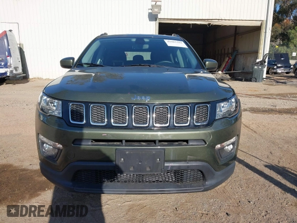2018 Jeep Compass Latitude with VIN 3C4NJCBB2JT462065, listed as a IAAI auction lot 41985263 with 38,863 mi miles. Bid and sale history available at carsss.com. Image 13.