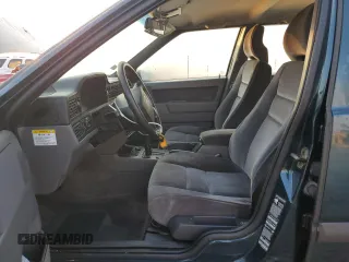 1996 Volvo 850 GT с VIN YV1LS5541T1333770, выставлен на аукционе Copart как лот 75917574 с пробегом 41 624 миль миль и На запчасти • Non repairable. История ставок и продаж доступна на DreamBid. Изображение 7.