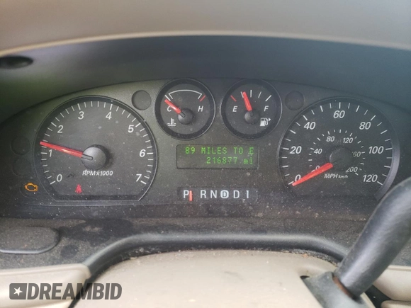 2004 Ford Taurus z VIN 1FAFP52214A194125, wystawiony jako Copart lot #43234295 z przebiegiem 216 877 mil mil oraz Szkody całkowita. Historia ofert i sprzedaży dostępna na DreamBid. Obrazek 9.