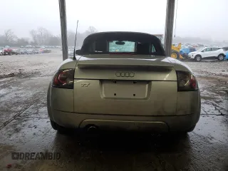 2002 Audi TT with VIN TRUTC28N621027450, listed as a Copart auction lot 42554585 with 111,027 mi miles and Salvage Title. Bid and sale history available at carsss.com. Image 6.
