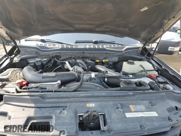 2018 Ford F-250 XL with VIN 1FT7W2BT3JEB27460, listed as a Copart auction lot 59892715 with 174,863 mi miles and Clean title. Bid and sale history available at DreamBid. Image 11.