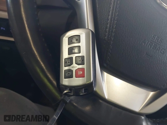 2018 Toyota Sienna XLE with VIN 5TDDZ3DC4JS200214, listed as a IAAI auction lot 41791876 with 49,842 mi miles. Bid and sale history available at carsss.com. Image 11.