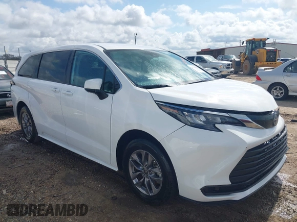 2024 Toyota Sienna LE with VIN 5TDKRKEC5RS196136, listed as a IAAI auction lot 41766022 with 26,044 mi miles. Bid and sale history available at carsss.com. Image 1.