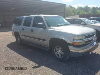 2005 Chevrolet Suburban LT with VIN 3GNEC16Z85G265901, listed as a IAAI auction lot 41949191 with 304,550 mi miles. Bid and sale history available at carsss.com. Image 1.