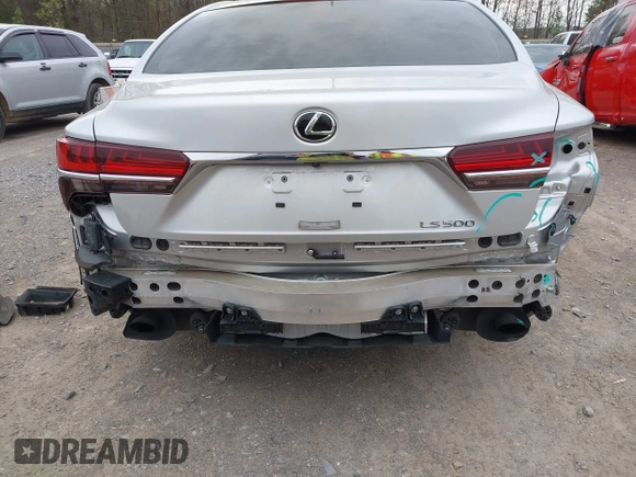 2018 Lexus LS 500 z VIN JTHB51FF8J5000536, wystawiony jako IAAI lot #41842885 z przebiegiem 39 277 mil mil oraz . Historia ofert i sprzedaży dostępna na DreamBid. Obrazek 16.
