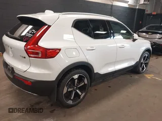 2019 Volvo XC40 Inscription с VIN YV4162UL5K2046401, выставлен на аукционе IAAI как лот 41911289 с пробегом 42 090 миль миль и . История ставок и продаж доступна на DreamBid. Изображение 4.