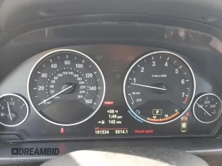2013 BMW 3 Series 320i xDrive с VIN WBA3C3C54DF981883, выставлен на аукционе Copart как лот 47380385 с пробегом 191 534 миль миль и Списание • Salvage title. История ставок и продаж доступна на DreamBid. Изображение 9.
