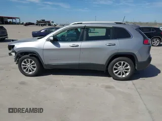 2019 Jeep Cherokee Latitude with VIN 1C4PJMCX4KD101856, listed as a IAAI auction lot 41828553 with 79,481 mi miles. Bid and sale history available at carsss.com. Image 14.