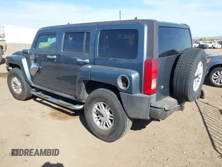 2006 Hummer H3 with VIN 5GTDN136968182132, listed as a IAAI auction lot 41998625 with 148,995 mi miles. Bid and sale history available at carsss.com. Image 3.