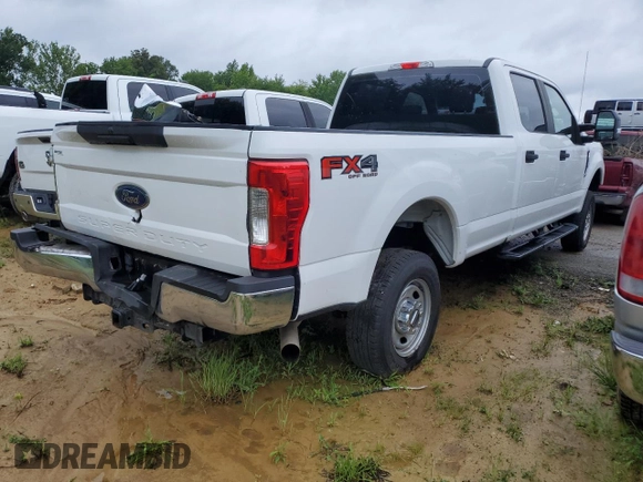 2019 Ford F-250 XL с VIN 1FT7W2B6XKED50624, выставлен на аукционе Copart как лот 57984895 с пробегом 54 731 миль миль и Списание • Salvage title. История ставок и продаж доступна на DreamBid. Изображение 3.