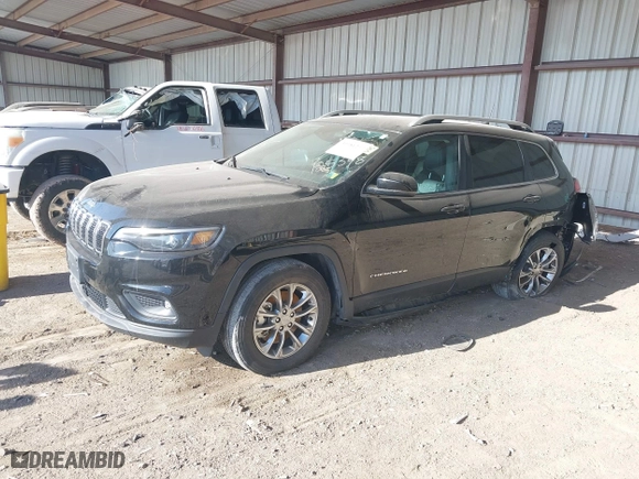 2021 Jeep Cherokee Latitude Lux with VIN 1C4PJMMX4MD125348, listed as a IAAI auction lot 39181297 with 21,864 mi miles. Bid and sale history available at carsss.com. Image 17.