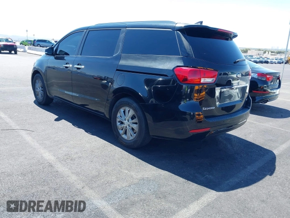 2017 Kia Sedona LX with VIN KNDMB5C17H6319935, listed as a IAAI auction lot 42025352 with 74,561 mi miles. Bid and sale history available at carsss.com. Image 3.