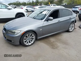 2011 BMW 3 Series 328i with VIN WBAPH5G52BNM84035, listed as a IAAI auction lot 42046301 with 165,418 mi miles. Bid and sale history available at carsss.com. Image 17.