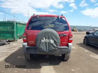 2007 Jeep Liberty Sport with VIN 1J4GL48K47W712628, listed as a IAAI auction lot 42018928 with 176,326 mi miles. Bid and sale history available at carsss.com. Image 16.