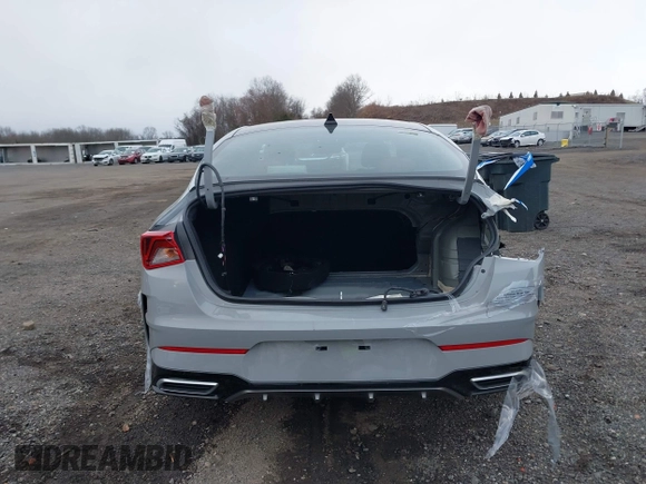 2024 Kia K5 GT-Line z VIN 5XXG64J22RG228095, wystawiony jako IAAI lot #41888510 z przebiegiem 11 927 mil mil oraz . Historia ofert i sprzedaży dostępna na DreamBid. Obrazek 17.