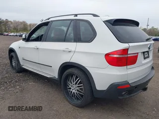 2009 BMW X5 30i with VIN 5UXFE43559L274508, listed as a IAAI auction lot 42123256 with 137,374 mi miles. Bid and sale history available at carsss.com. Image 3.