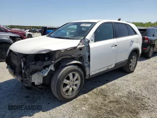 2011 Kia Sorento LX with VIN 5XYKT3A12BG065745, listed as a Copart auction lot 52398245 with 140,713 mi miles and Salvage Title. Bid and sale history available at DreamBid. Image 1.