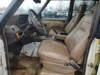 1991 Land Rover Range Rover with VIN SALHV124XMA605162, listed as a Copart auction lot 43775265 with 68,368 mi miles and Clean Title. Bid and sale history available at DreamBid. Image 7.