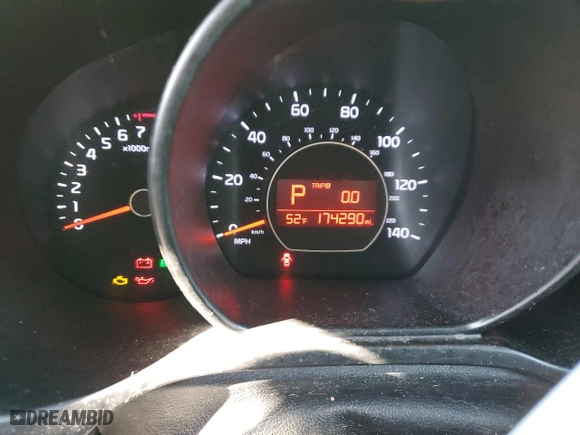 2014 Kia Soul with VIN KNDJN2A21E7002937, listed as a Copart auction lot 50570325 with 174,290 mi miles and Clean Title. Bid and sale history available at carsss.com. Image 9.
