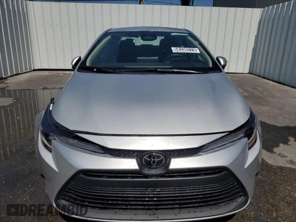 2025 Toyota Corolla LE z VIN 5YFB4MDE7SP242335, wystawiony jako Copart lot #58330225 z przebiegiem 3368 mil mil oraz Nie do naprawy • Non repairable. Historia ofert i sprzedaży dostępna na DreamBid. Obrazek 5.
