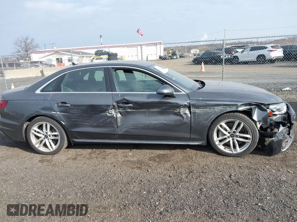 2022 Audi A4 S line Premium Plus z VIN WAUEAAF41NN015360, wystawiony jako IAAI lot #41320262 z przebiegiem 63 275 mil mil oraz . Historia ofert i sprzedaży dostępna na DreamBid. Obrazek 13.